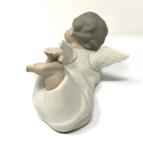 Vintage Lladro bisque porcelain boy angel lying down figurine - Picture 4 of 6